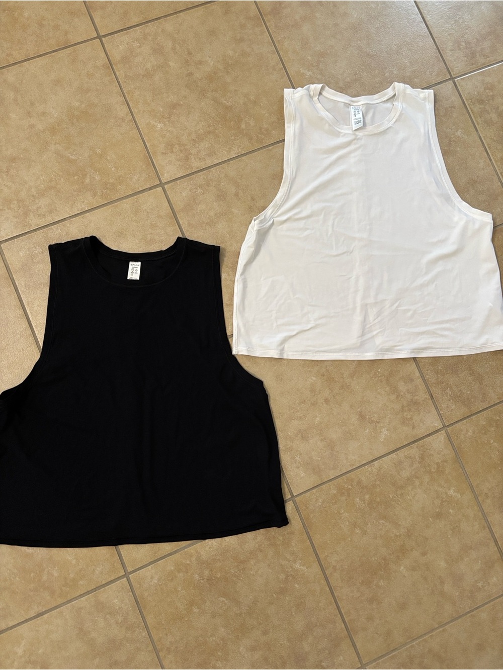 Spanx Classic Women's Tank Top - Black & White